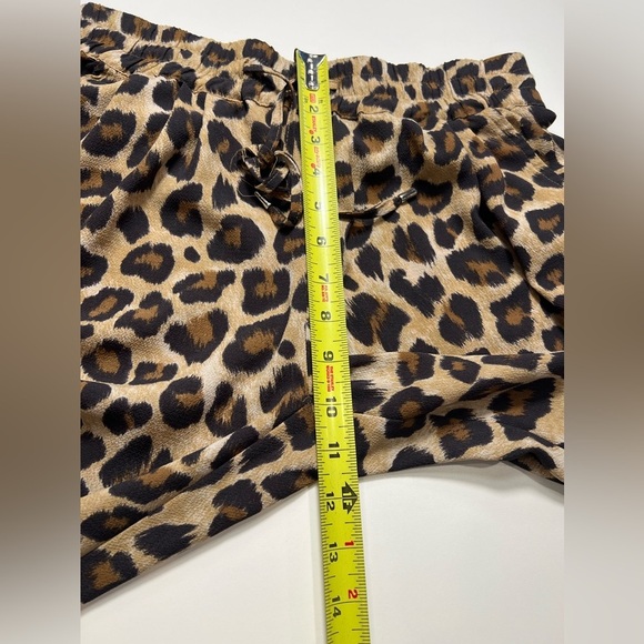 Zara Basics lightweight cheetah print elastic waist pleated cuff hem pockets - Picture 7 of 11